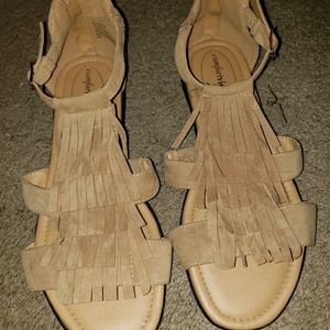 Fringe sandals